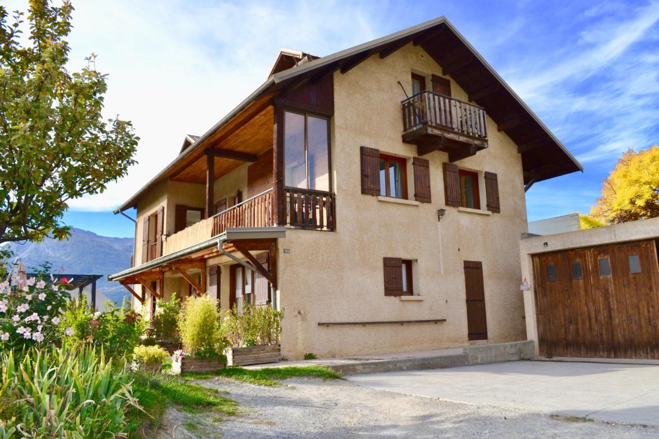 Location Le Queron Appartement Guillestre Buitenkant foto